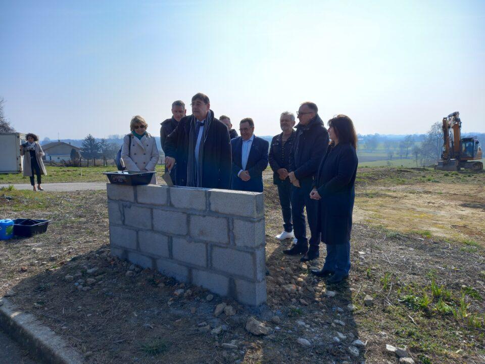 ST CYR SUR MENTHON Pose 1ère Pierre Maison de Santé Résidence Haissor 20230304