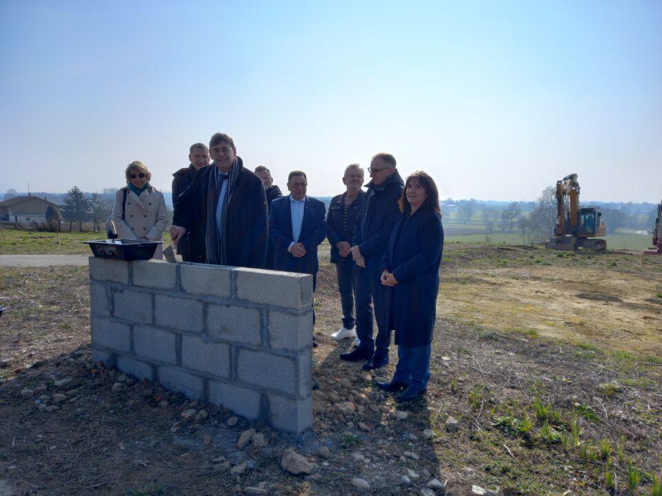 ST CYR SUR MENTHON Pose 1ère Pierre Maison de Santé Résidence Haissor 20230304 35(2)